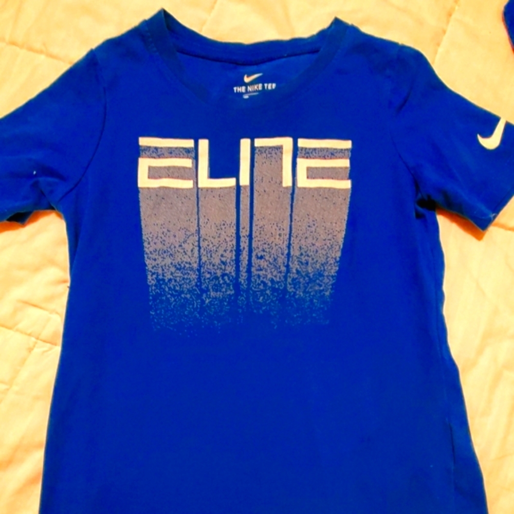 Nike shirt